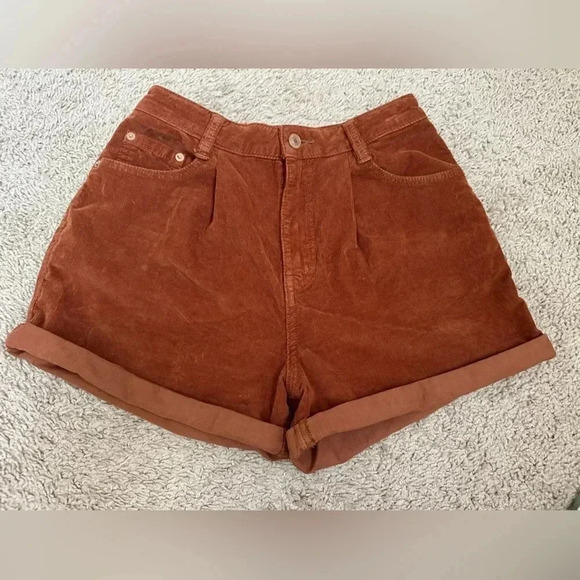 We the Free Shorts Corduroy Cuffed Hem High Waist Zip Fly Buttoned Brown 24 - Picture 1 of 4
